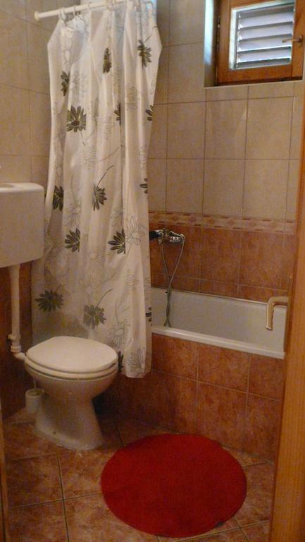 Guest House Zivkovic Sveti Stefan Cameră foto